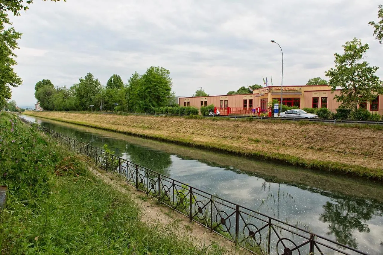 B&B Campari 10 Pavia