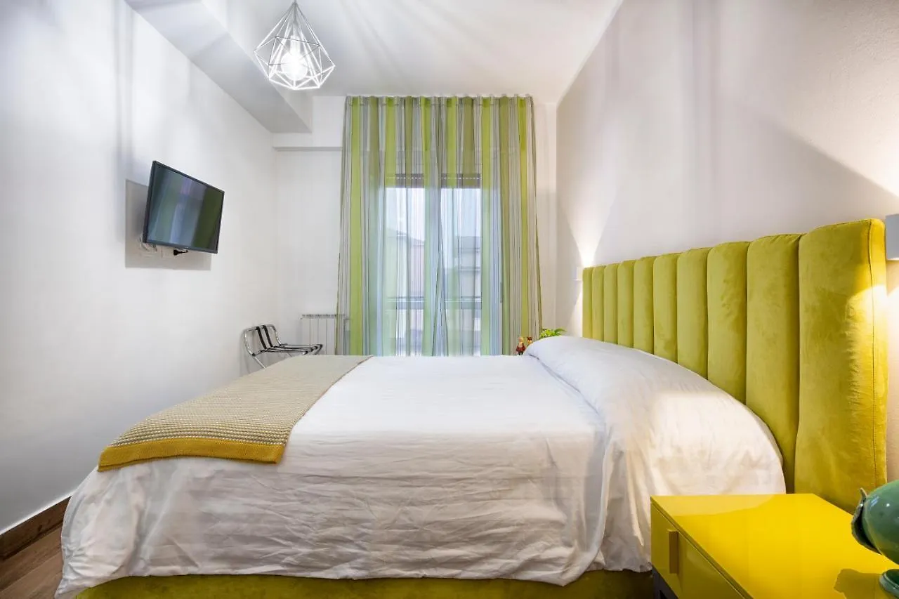 B&B Campari 10 Pavia Italien